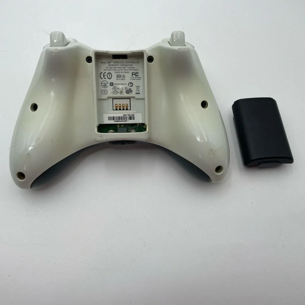 Official Microsoft Xbox 360 White Wireless Controller Authentic
